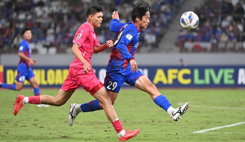 Kofu vs Toyama - Sức ép nghẹt thở, đội khách có 3 điểm